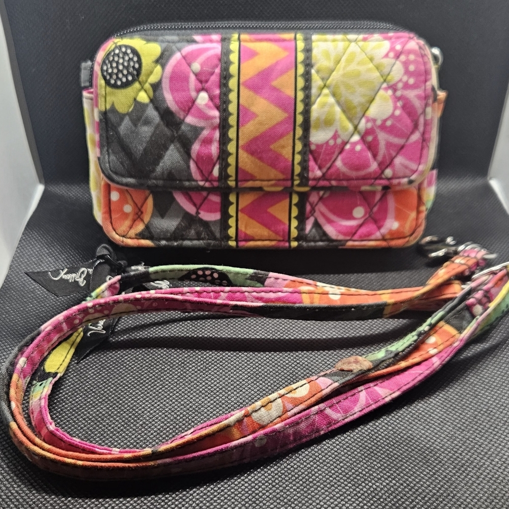 Vera Bradley Ziggy Zinnia All-in-one clutch with crossbody strap